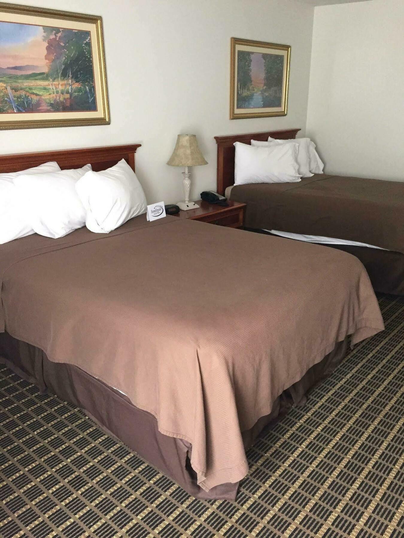 Red Roof Inn Cambridge, Oh מראה חיצוני תמונה